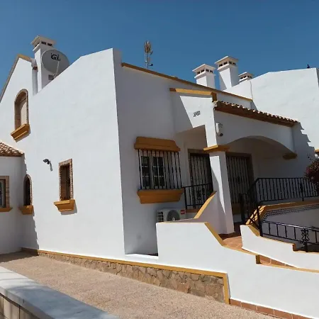 Semesterbostad 3 Bed Townhouse Overlooking Com Pool Ld314 *